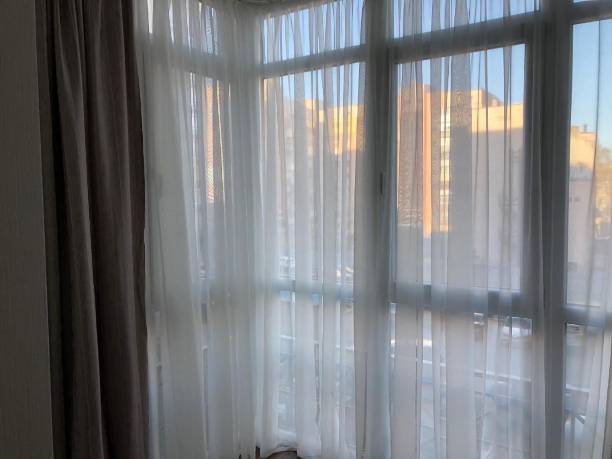 Квартира С Двумя Комнатами В Ж/К Атлант Ντνιπροπετρόφσκ Εξωτερικό φωτογραφία
